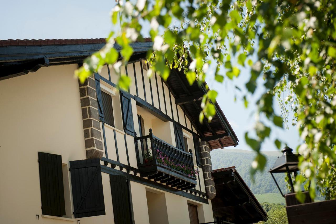 Albergue "Arantzako Aterpea" エクステリア 写真